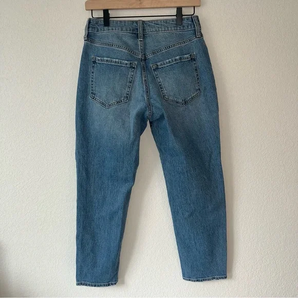 Old Navy Blue High Rise Curvy OG Straight Jeans - Picture 5 of 5